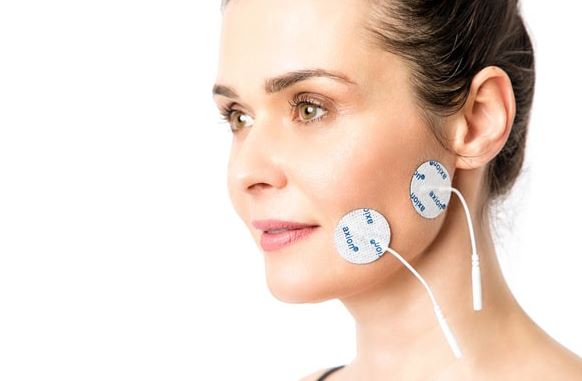 électrodes rondes pour électrothérapie du visage utilisées en kinésithérapie
