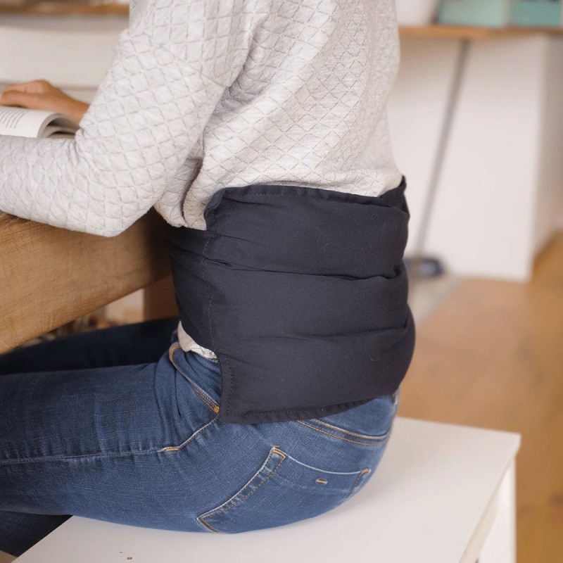 Exercice de rééducation avec bande élastique à réaliser avec un kinésithérapeute au cabinet